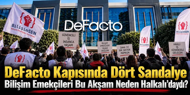 DeFacto Kapısında Dört Sandalye